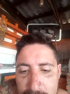 Snapshot of Lionardovssf35 chatting on 10-16-25, 03:57 Lionardovssf35 online show from 10-16-25, 03:57