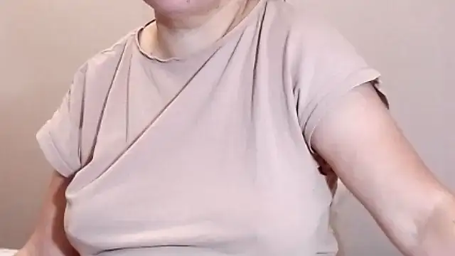 Snapshot of NastyAssxx chatting on 05-01-26, 11:37 NastyAssxx online show from 05-01-26, 11:37