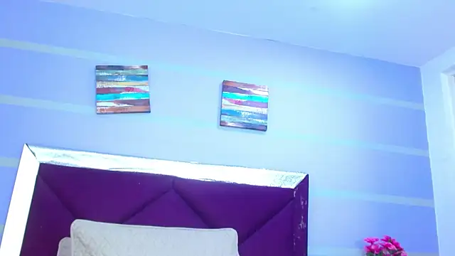 Emily Swiftt online show from 11-14-25, 08:57