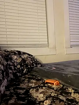 Snapshot of QUEENCALIMOD chatting on 11-18-25, 03:34 QUEENCALIMOD online show from 11-18-25, 03:34