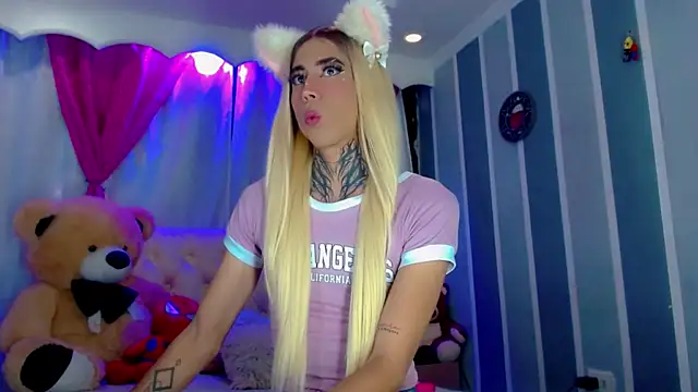 Julia Bulette1 online show from 03-18-26, 01:36