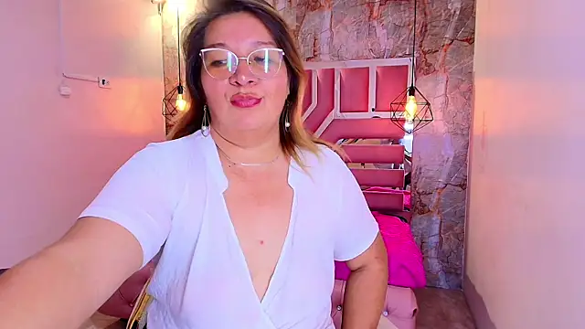 MaylinRosse  online show from 04-16-26, 09:39