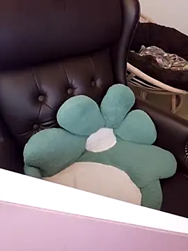 sw33th3art online show from 10-27-25, 06:12