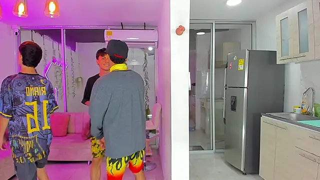 Snapshot of Houseofwarrios chatting on 09-22-25, 03:30 Houseofwarrios online show from 09-22-25, 03:30