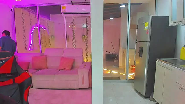 Snapshot of Houseofwarrios chatting on 11-24-25, 05:29 Houseofwarrios online show from 11-24-25, 05:29