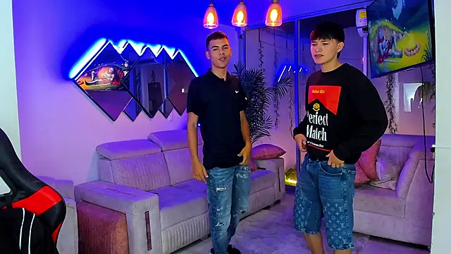 Houseofwarrios online show from 04-08-26, 05:29