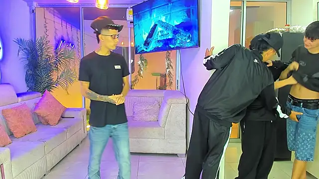 Houseofwarrios online show from 04-16-26, 04:35