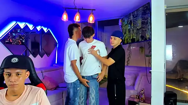 Houseofwarrios online show from 04-20-26, 05:21