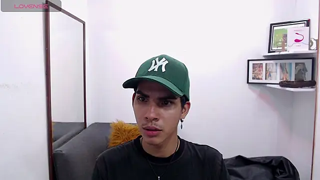 David 925  online show from 11-22-25, 09:36