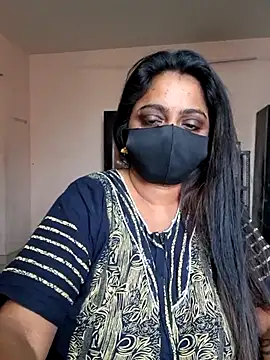 Snapshot of queendivya chatting on 06-24-26, 01:48 queendivya online show from 06-24-26, 01:48