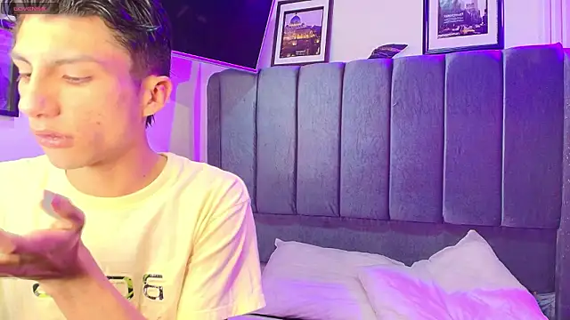 Erick Velveth online show from 03-22-26, 07:23