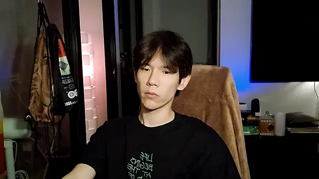 Snapshot of JayJayz_zz chatting on 02-12-26, 06:47 JayJayz zz online show from 02-12-26, 06:47