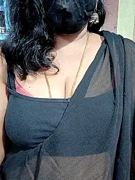 Snapshot of Maithili18 chatting on 11-23-25, 02:44 Maithili18 online show from 11-23-25, 02:44