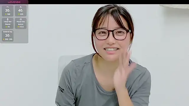 OnigiriJapan online show from 10-20-25, 03:51