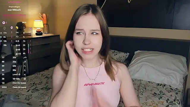 Snapshot of MaliaBourraine chatting on 11-26-25, 07:09 MaliaBourraine online show from 11-26-25, 07:09