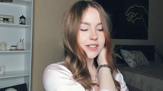 MaliaBourraine online show from 05-21-26, 07:15