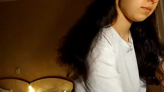 Snapshot of MandaDestiche chatting on 10-01-25, 05:08 MandaDestiche online show from 10-01-25, 05:08