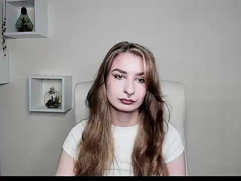 NinaBlond1 online show from 10-22-25, 05:41