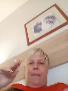 Snapshot of VyC7564 chatting on 02-07-26, 06:00 VyC7564 online show from 02-07-26, 06:00