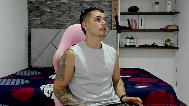 BooyHott  online show from 02-28-26, 07:26