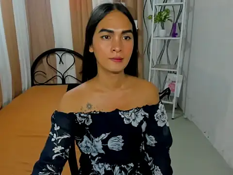 Snapshot of Sedictive_Samantha chatting on 09-21-25, 06:26 Sedictive Samantha online show from 09-21-25, 06:26