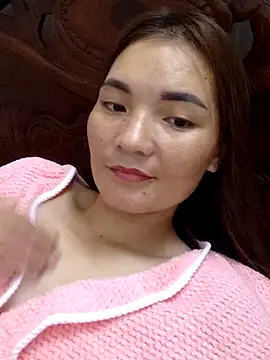 phuongxinhxan online show from 10-17-25, 03:36