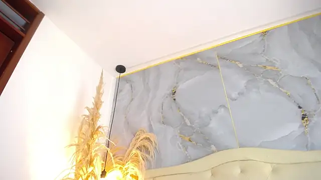 Snapshot of Samy_moore14 chatting on 12-05-25, 02:14 Samy moore14 online show from 12-05-25, 02:14