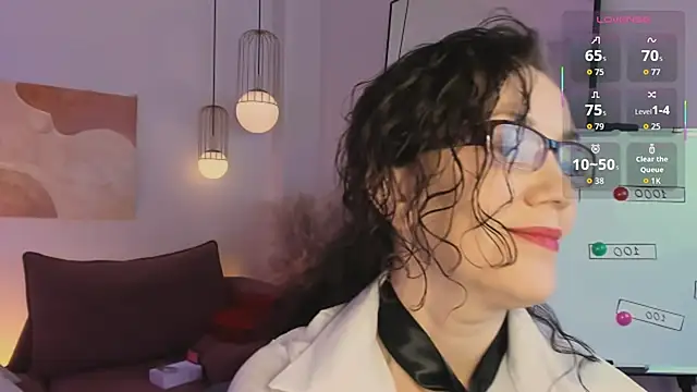 Irene Marlow online show from 12-22-25, 01:52