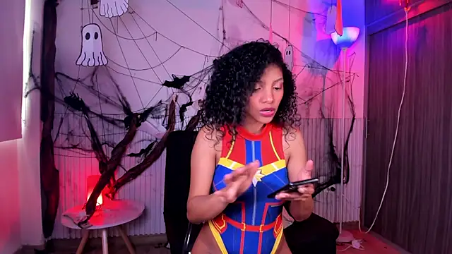 Snapshot of natalia_blue chatting on 11-03-25, 05:58 natalia blue online show from 11-03-25, 05:58