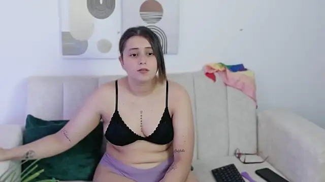 dirty feelena online show from 10-25-25, 04:35