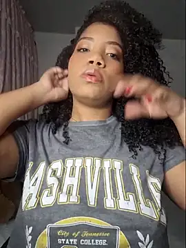 hottielatina online show from 11-15-25, 11:10