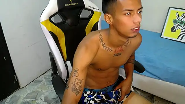 Nando coll online show from 10-26-25, 12:55