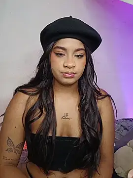 Snapshot of camilafoox7 chatting on 10-07-25, 01:08 camilafoox7 online show from 10-07-25, 01:08