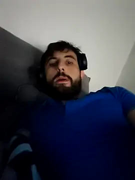 Snapshot of jeunehomme33 chatting on 03-10-26, 02:16 jeunehomme33 online show from 03-10-26, 02:16