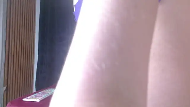 Snapshot of Melii_idalgo chatting on 11-12-25, 03:18 Melii idalgo online show from 11-12-25, 03:18