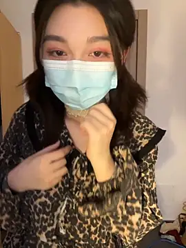 Snapshot of fioralba chatting on 09-21-25, 04:52 fioralba online show from 09-21-25, 04:52