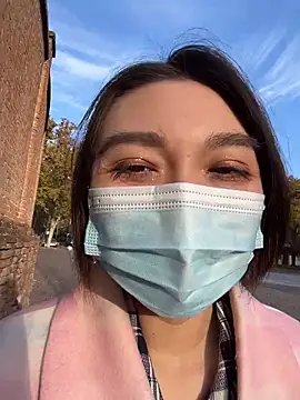 Snapshot of fioralba chatting on 11-06-25, 02:40 fioralba online show from 11-06-25, 02:40