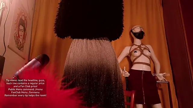 Giantess Eva online show from 10-19-25, 05:02