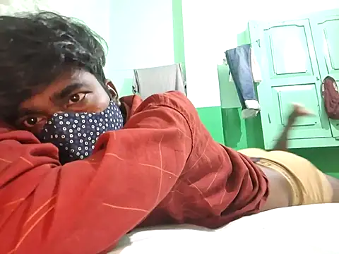 Snapshot of kkshan0923 chatting on 10-14-25, 05:14 kkshan0923 online show from 10-14-25, 05:14