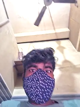 Snapshot of kkshan0923 chatting on 12-14-25, 08:41 kkshan0923 online show from 12-14-25, 08:41