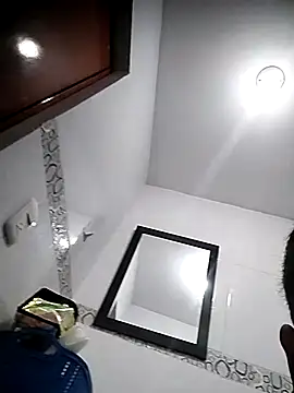 Snapshot of Mohamedxxx13 chatting on 09-27-25, 07:52 Mohamedxxx13 online show from 09-27-25, 07:52