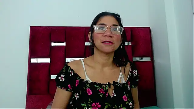 PamelaCruzThxl online show from 10-02-25, 12:23