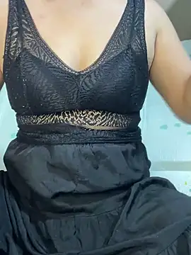 Min-sexy01 online show from 11-08-25, 03:45