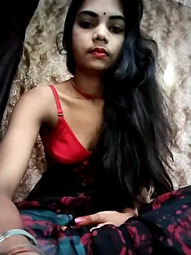 Snapshot of PRACHI-743 chatting on 10-21-25, 01:06 PRACHI-743 online show from 10-21-25, 01:06