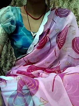 Snapshot of PRACHI-743 chatting on 11-11-25, 01:16 PRACHI-743 online show from 11-11-25, 01:16