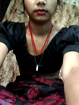 Snapshot of PRACHI-743 chatting on 11-17-25, 01:33 PRACHI-743 online show from 11-17-25, 01:33