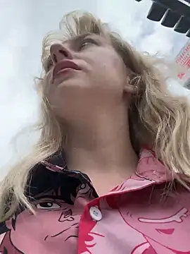 RonnieKiss online show from 11-17-25, 04:29