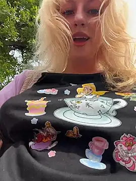 RonnieKiss online show from 02-08-26, 08:18