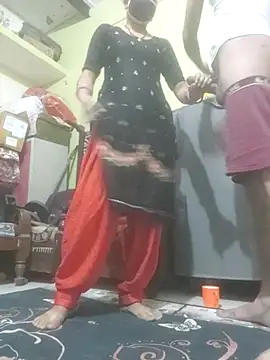 Cute-Charvii online show from 11-09-25, 02:43