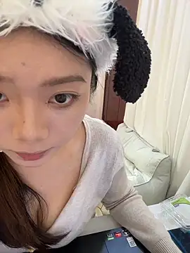 AZ37866 online show from 11-30-25, 02:26